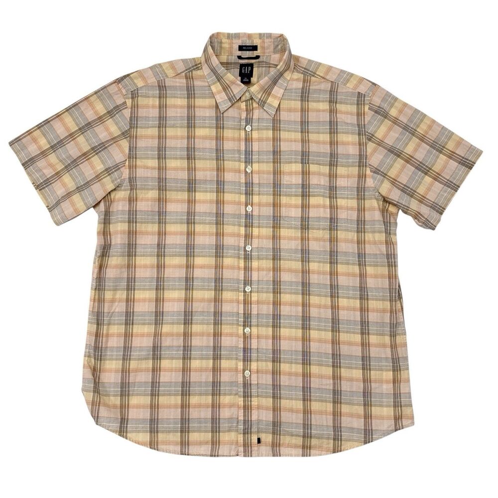 Gap Short Sleeve Button Up Shirt Men’s Size XL Relaxed Fit Pink Plaid Vacation